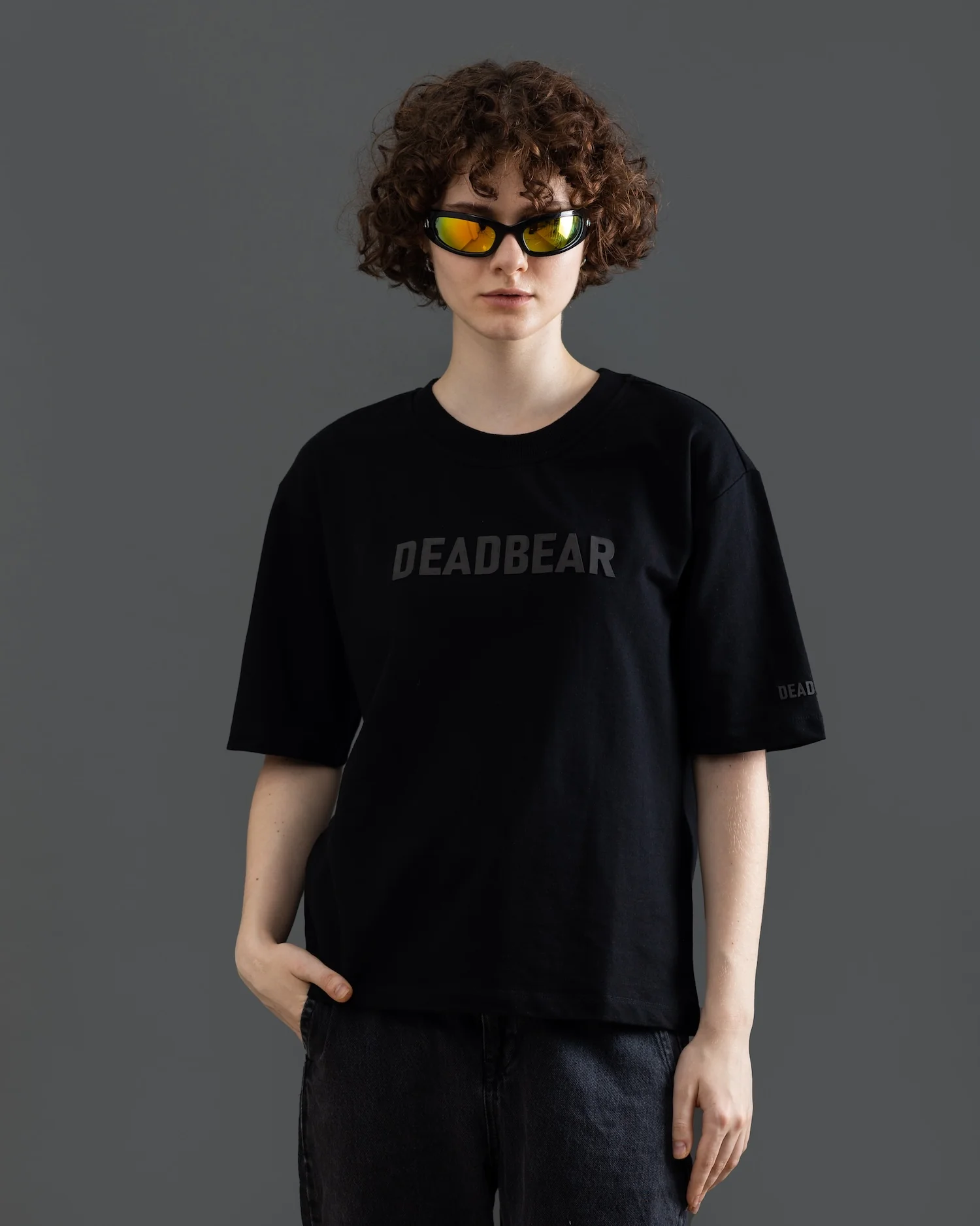 Basic  Black Tee - Image 4